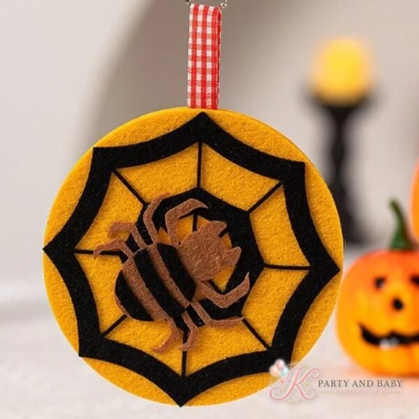 DIY Halloween – Spider (with logo) DIY Halloween - Spider